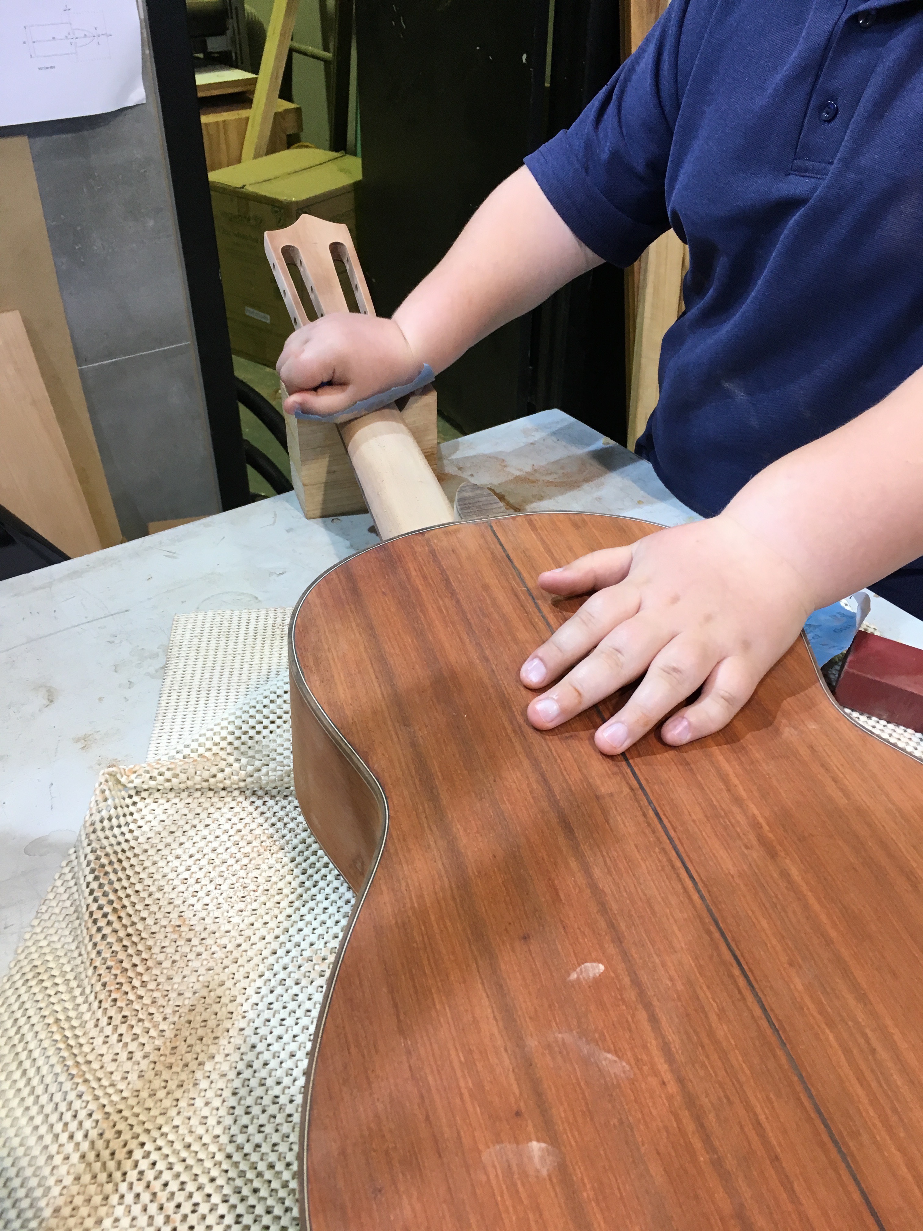  Hand Sanding 
